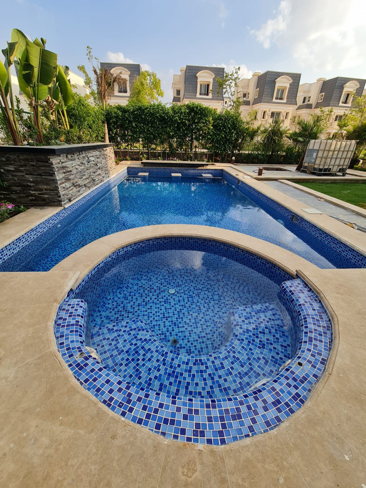 WhatsApp Image 2025-08-19 at 19.15.20_08bfa335